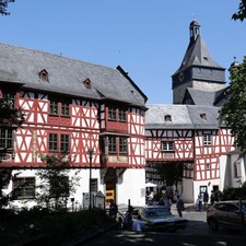 Bad Camberg passiert Revue / Foto: © Foto Rhode Bad Camberg passiert Revue