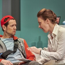 Theater: Rent a Friend / Foto: © Tom Philippi Theater: Rent a Friend
